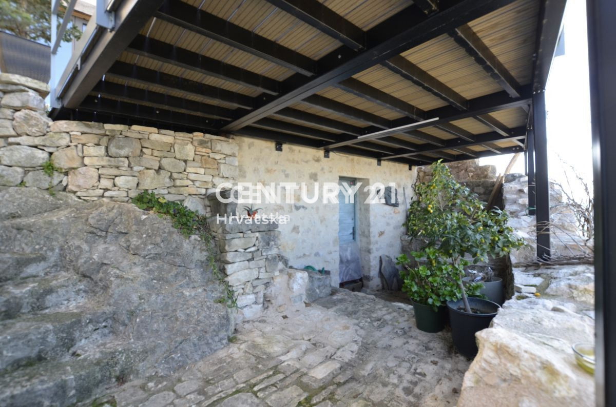 Prodaja, hiša, samostojna, Istarska županija, Buje, Kaštel