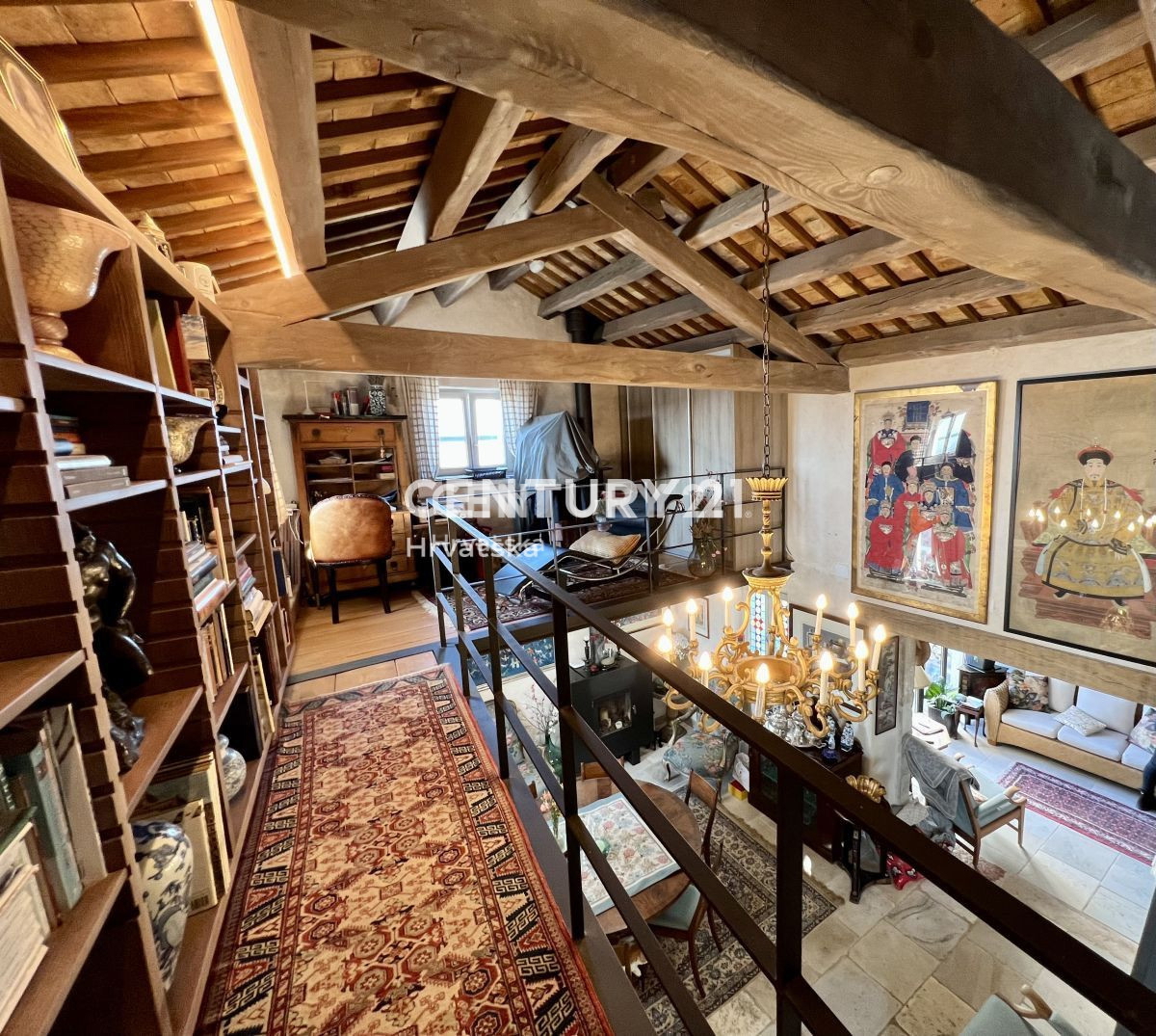 Prodaja, hiša, samostojna, Istarska županija, Buje, Kaštel