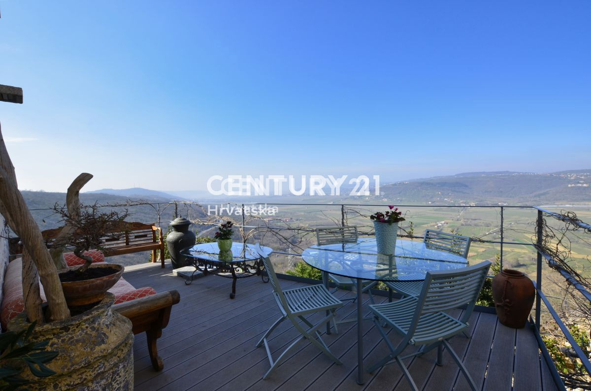 Prodaja, hiša, samostojna, Istarska županija, Buje, Kaštel