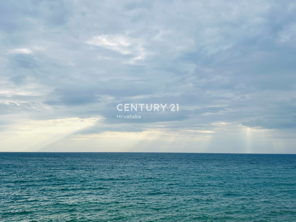 UMAG, CENTAR, POSLOVNI PROSTOR V STROGEM CENTRU MESTA