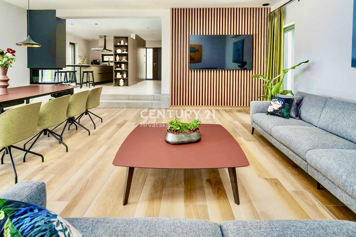 POREČ, OKOLICA, POPOLNA DIZAJNERSKA VILA