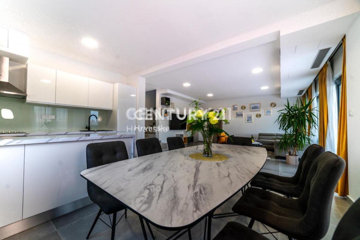 Prodaja, hiša, samostojna, Istarska županija, Poreč