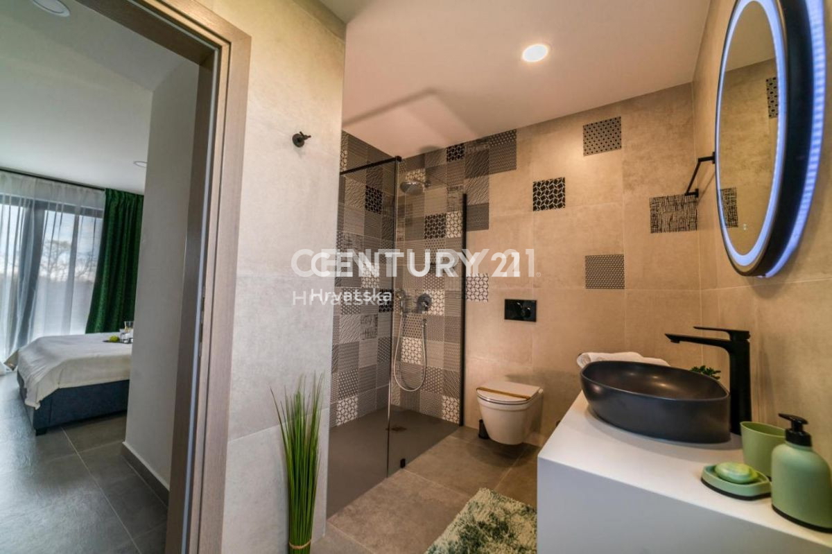 Prodaja, hiša, samostojna, Istarska županija, Poreč