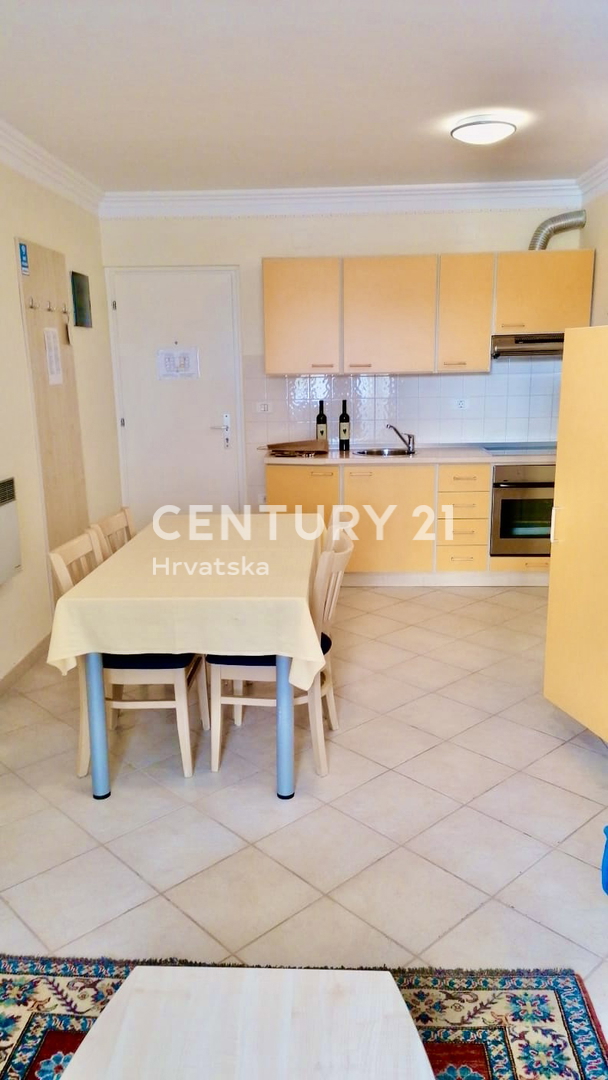 SAVUDRIJA, CRVENI VRH, ODLIČNO STANOVANJE Z ODPRTIM POGLEDOM NA MORJE