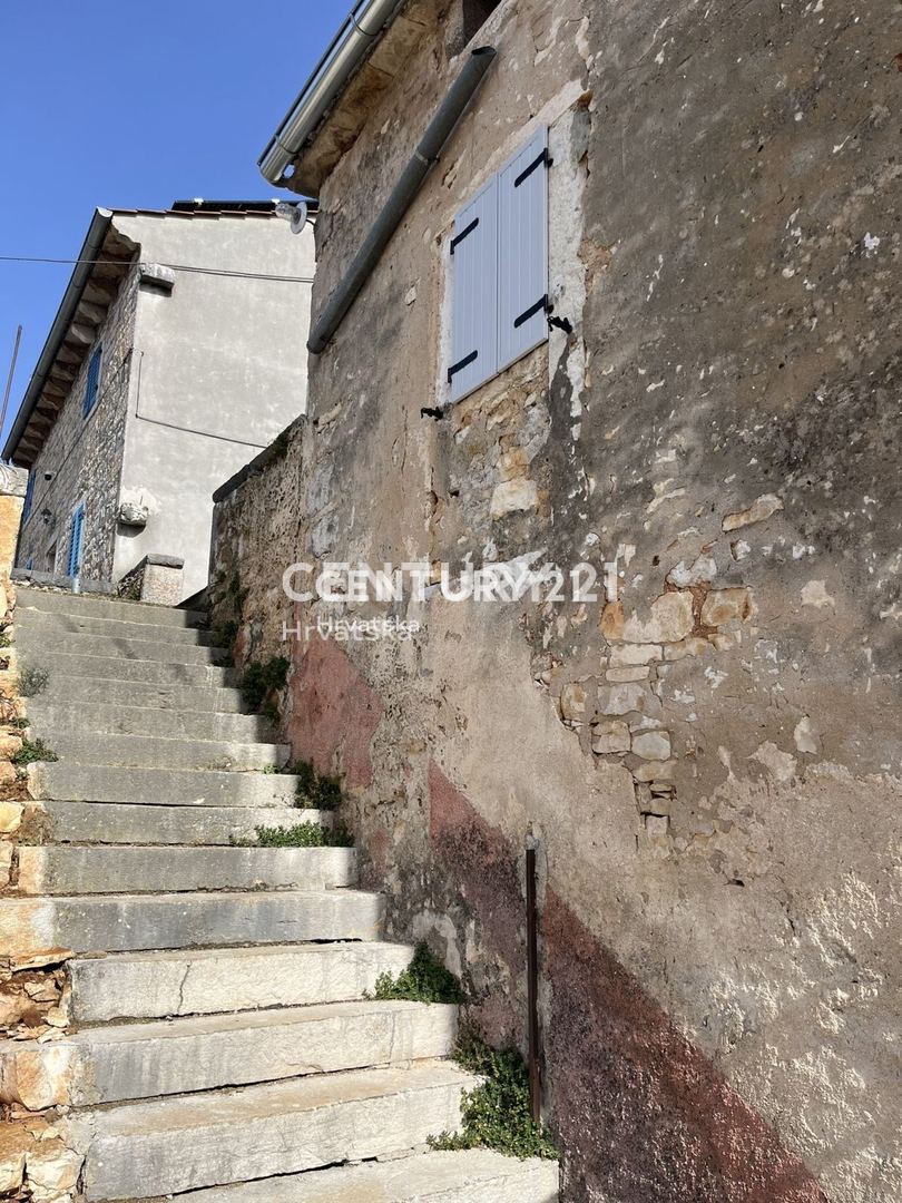 POREČ, VIŠNJAN, RENOVIRANA VRSTNA HIŠA