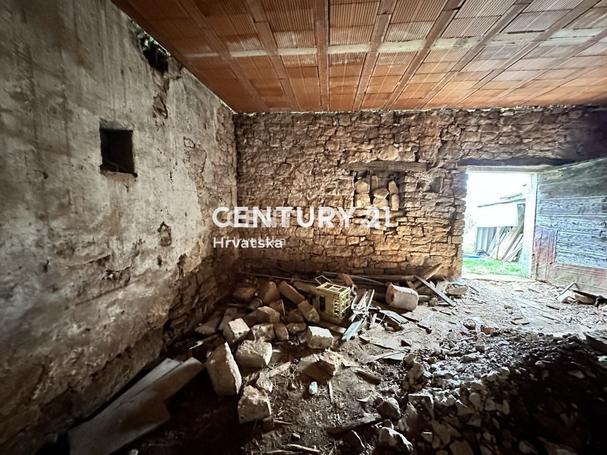 POREČ, VIŠNJAN, RENOVIRANA VRSTNA HIŠA