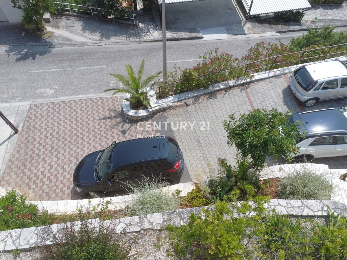 LABIN, RABAC, HIŠA S 4 STANOVANJI, ODPRT POGLED NA MORJE IN STARI GRAD LABIN