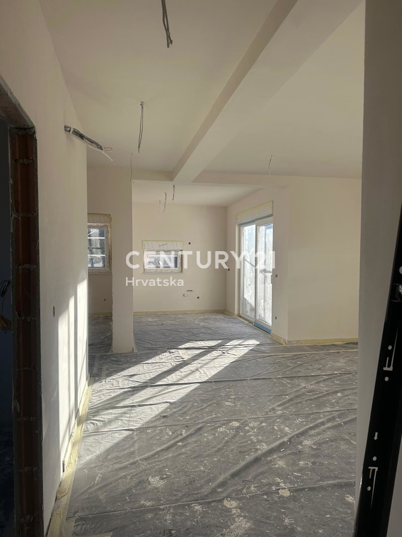 Prodaja, stanovanje, 3-prostorsko, Istarska županija, Tar