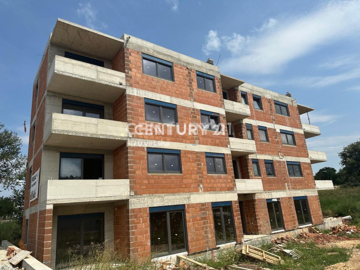 Prodaja, stanovanje, 3-prostorsko, Istarska županija, Tar