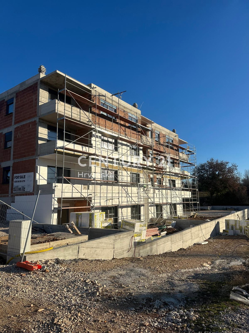 Prodaja, stanovanje, 3-prostorsko, Istarska županija, Tar