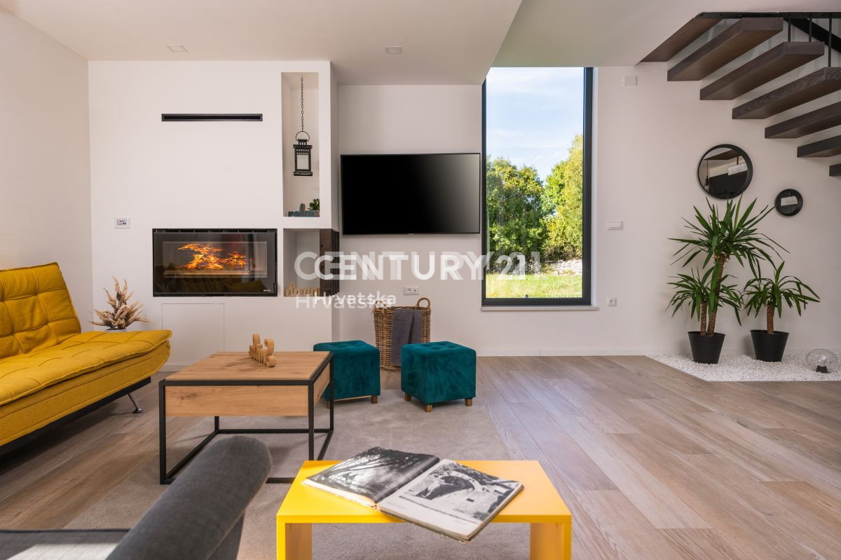 Prodaja, hiša, samostojna, Istarska županija, Svetvinčenat