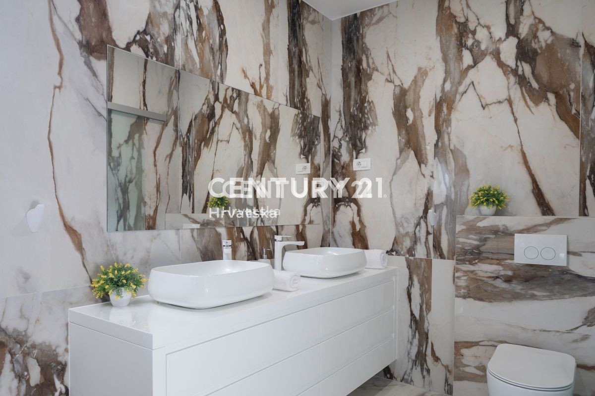 Prodaja, hiša, samostojna, Šibensko-kninska županija, Rogoznica