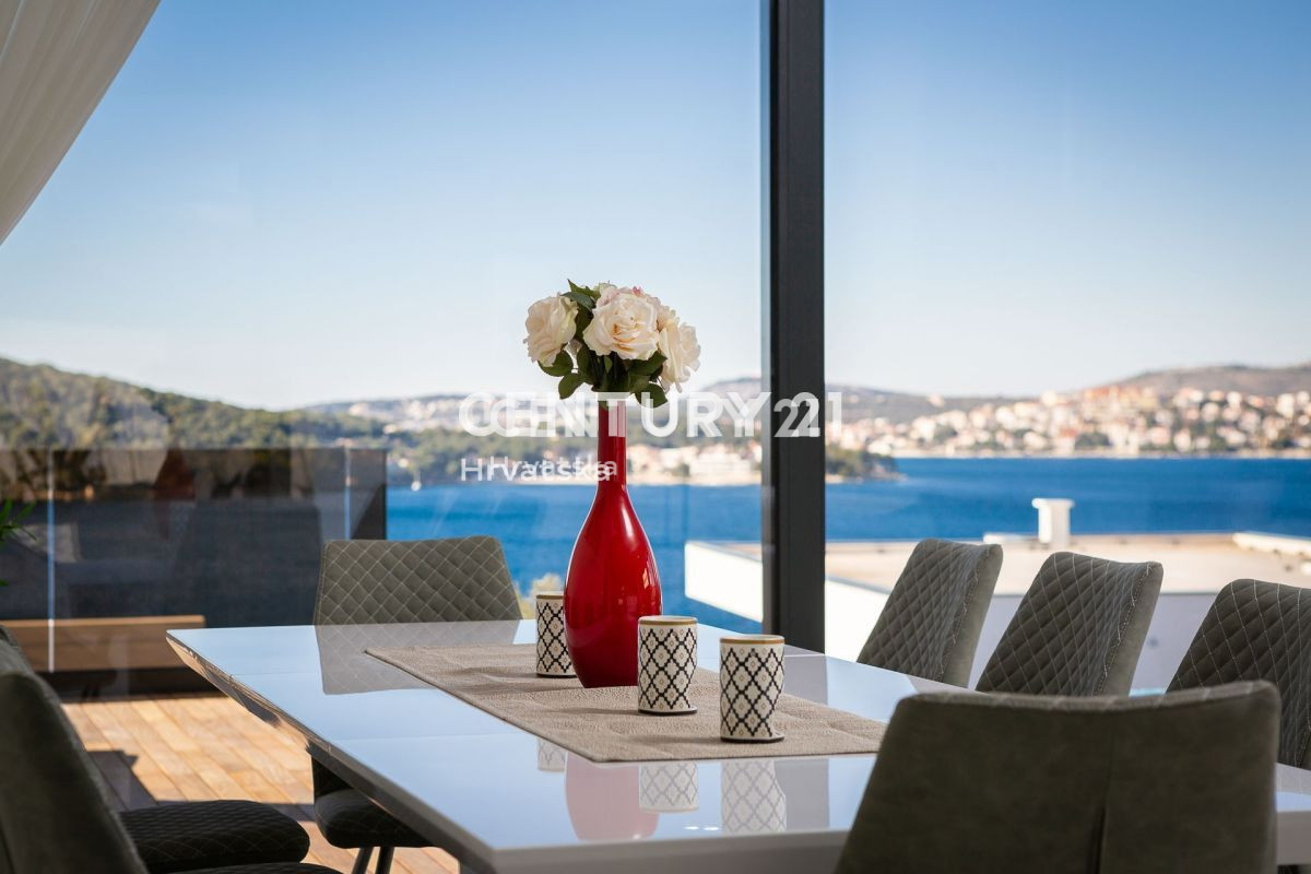 Prodaja, hiša, samostojna, Šibensko-kninska županija, Rogoznica