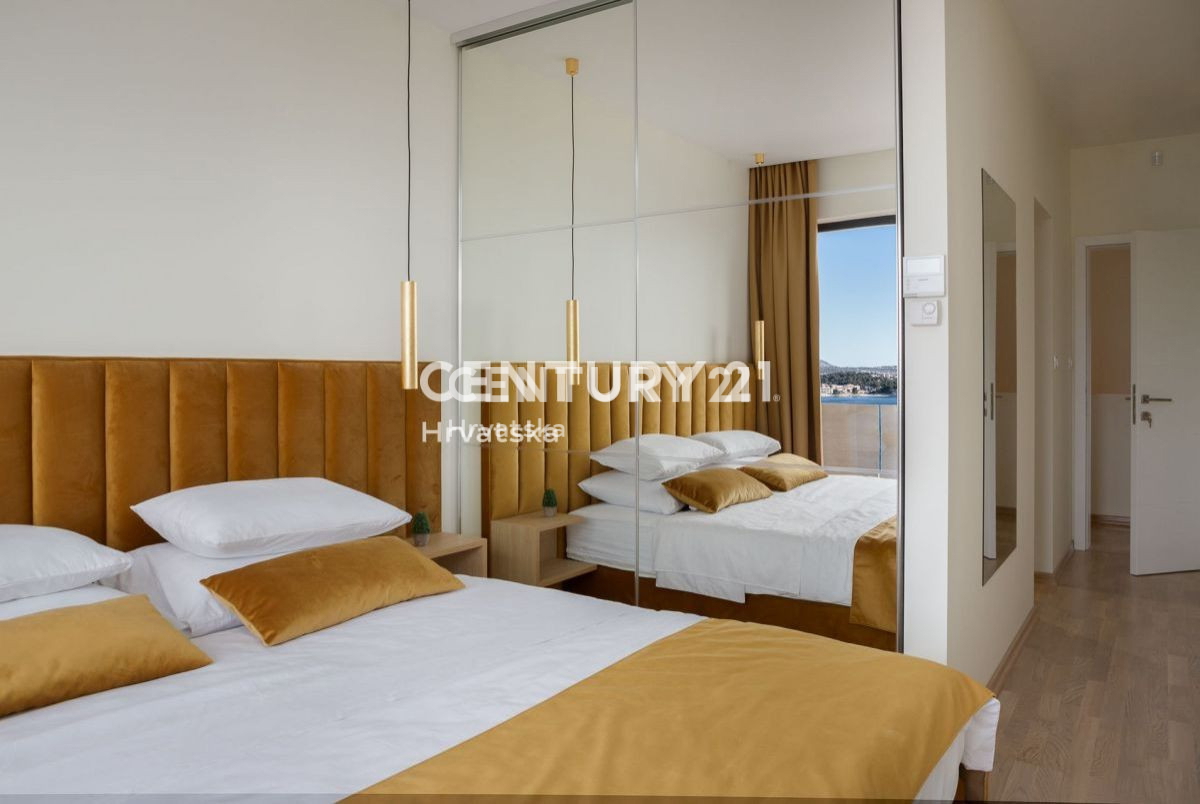 Prodaja, hiša, samostojna, Šibensko-kninska županija, Rogoznica