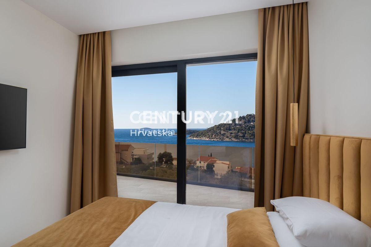 Prodaja, hiša, samostojna, Šibensko-kninska županija, Rogoznica