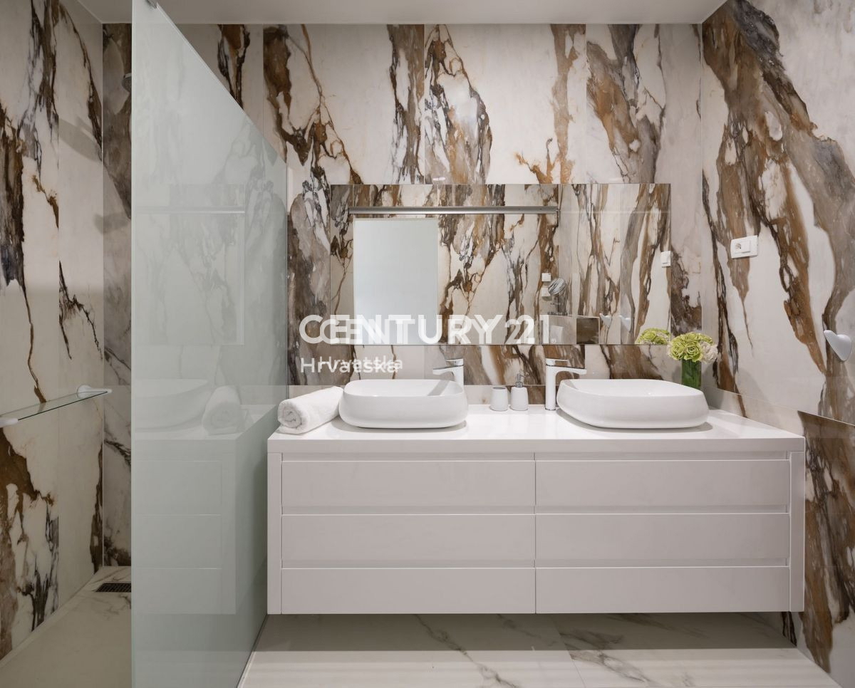 Prodaja, hiša, samostojna, Šibensko-kninska županija, Rogoznica