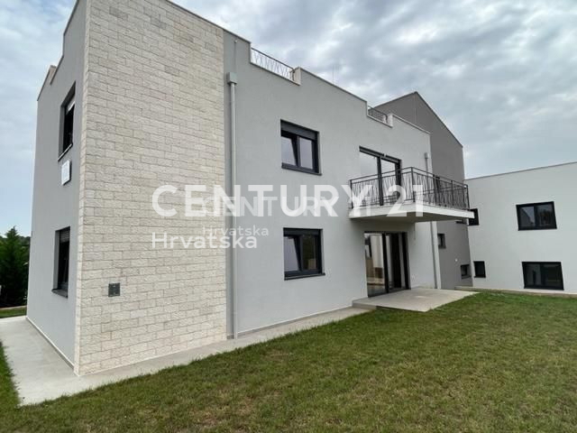 Prodaja, stanovanje, 3,5-prostorsko (3S+DB), Istarska županija, Poreč