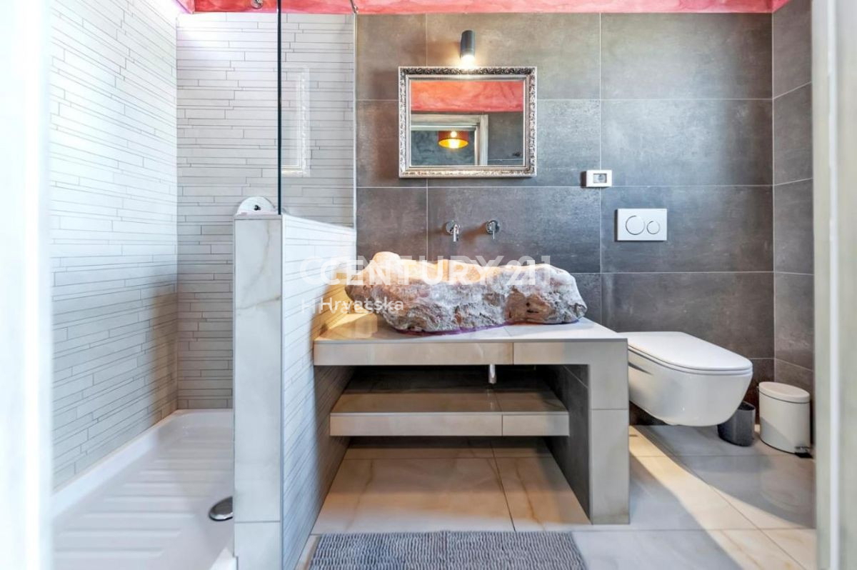 Prodaja, hiša, samostojna, Istarska županija, Kanfanar