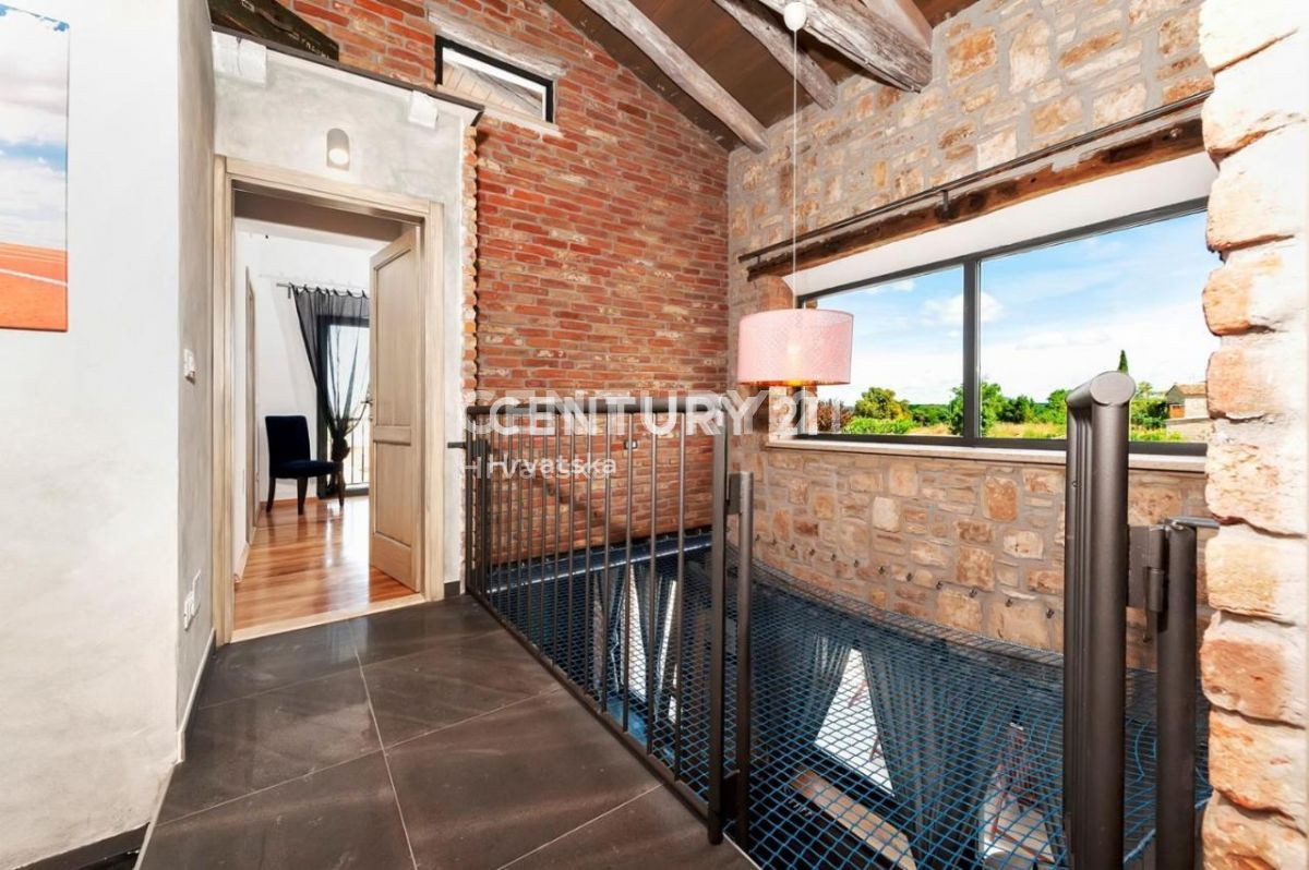 Prodaja, hiša, samostojna, Istarska županija, Kanfanar