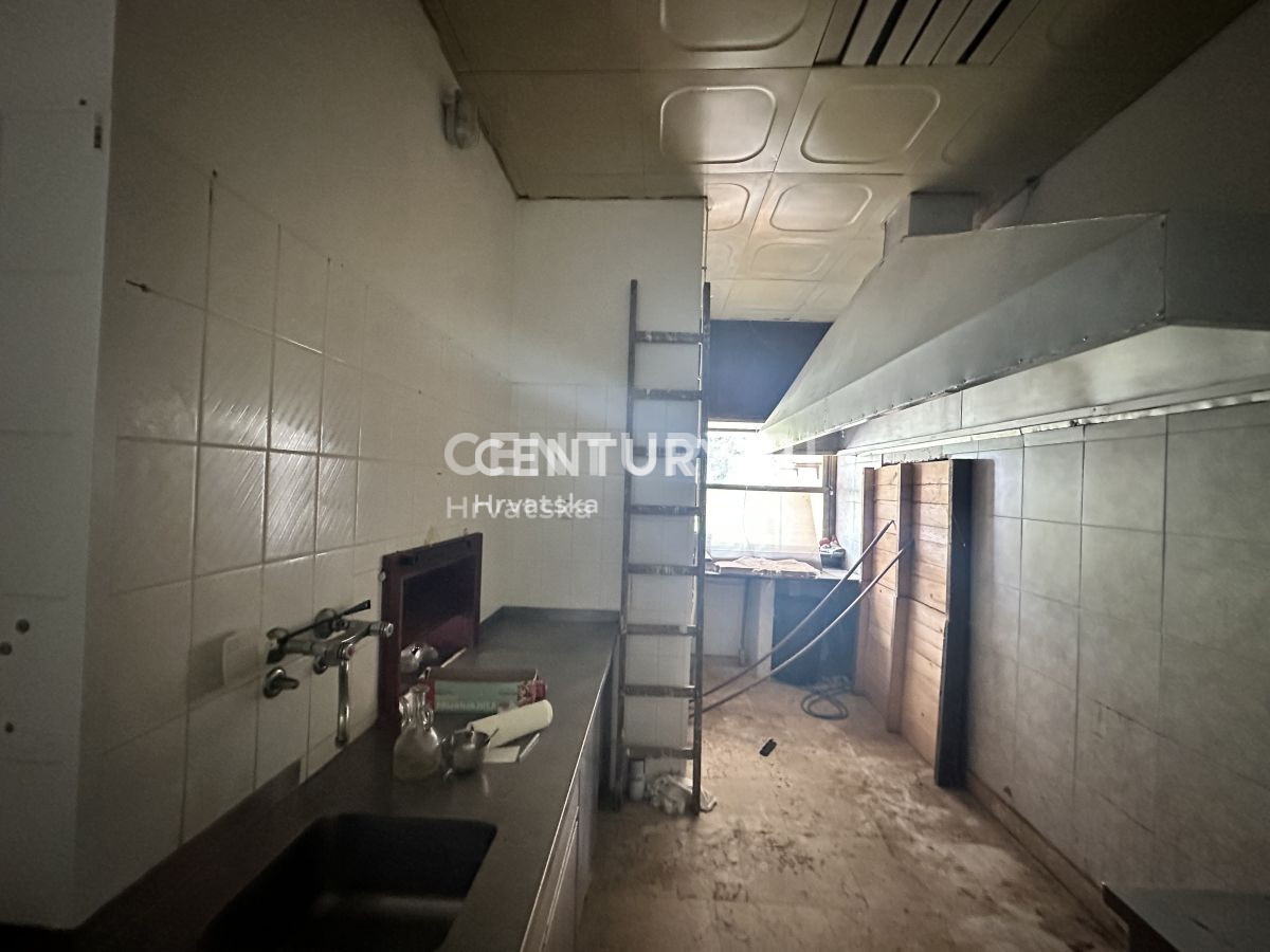 Prodaja, Poslovni prostor, Gostinski lokal, Istarska županija, Poreč, Červar-Porat