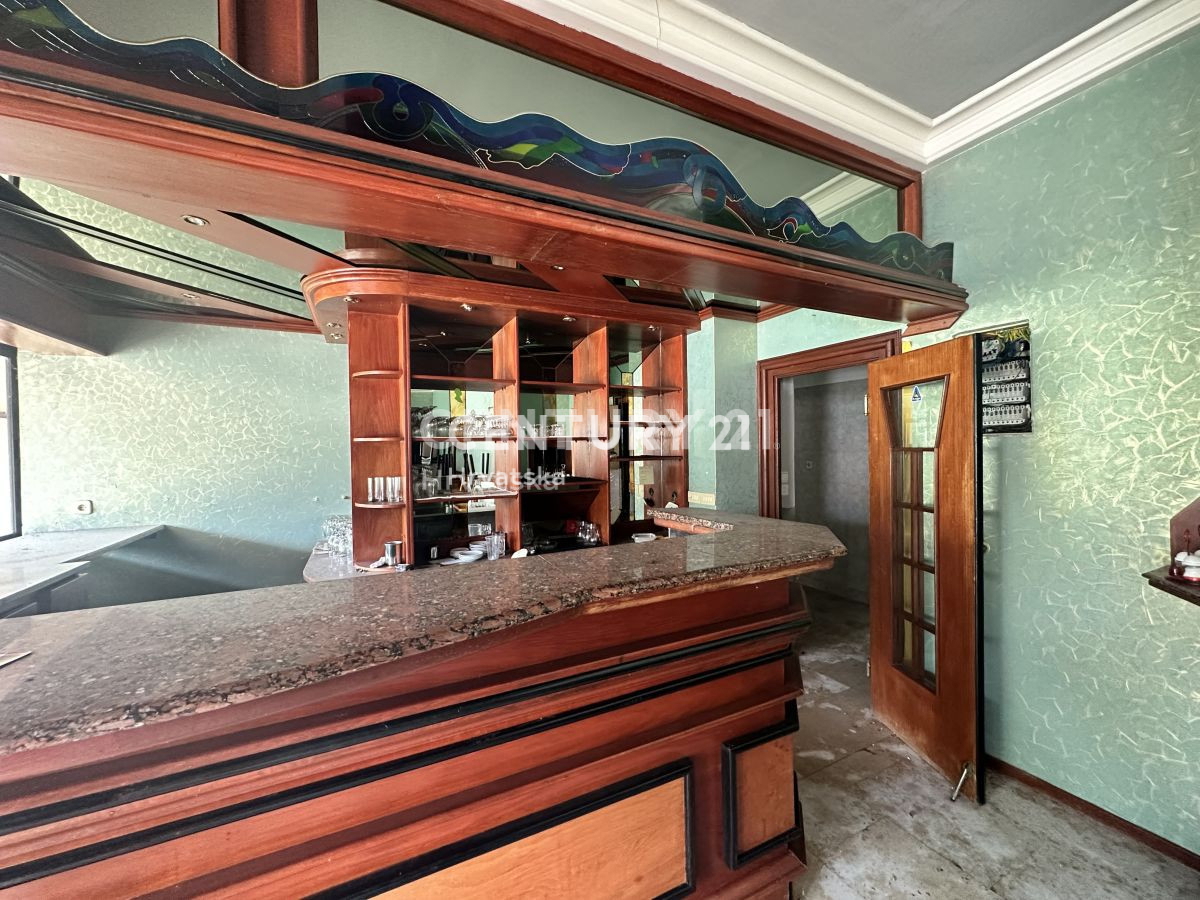 Prodaja, Poslovni prostor, Gostinski lokal, Istarska županija, Poreč, Červar-Porat