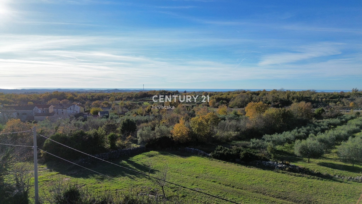 POREČ, SVETI LOVREČ, GRADBENO ZEMLJIŠČE Z RAZGLEDOM NA MORJE