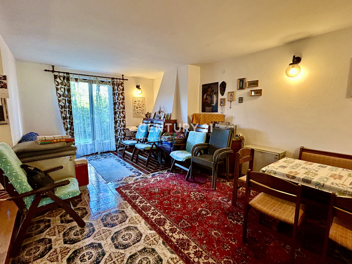 UMAG, OKOLICA, HIŠA SAMO 200 METROV OD PLAŽE