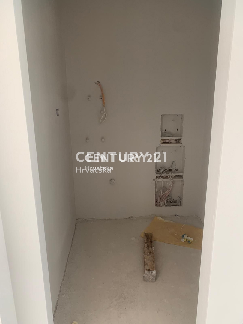 Prodaja, stanovanje, 2-prostorsko, Istarska županija, Umag