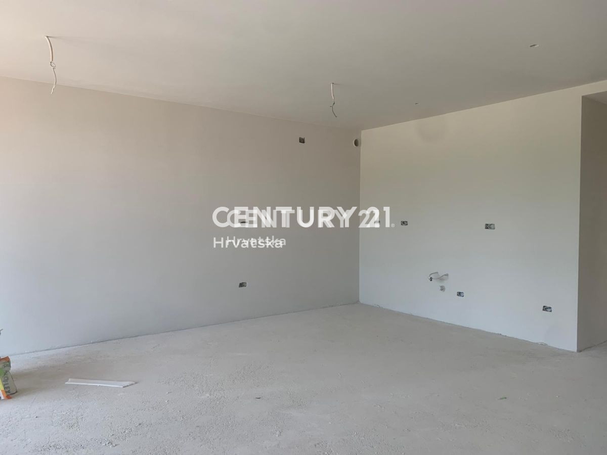 Prodaja, stanovanje, 2-prostorsko, Istarska županija, Umag