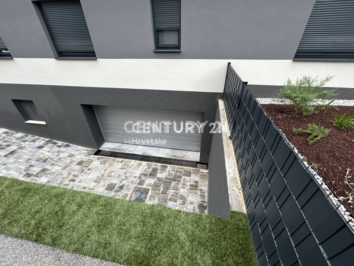 Prodaja, stanovanje, 3-prostorsko, Istarska županija, Rovinj