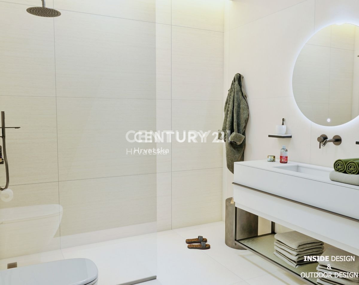 Prodaja, stanovanje, 3-prostorsko, Istarska županija, Rovinj