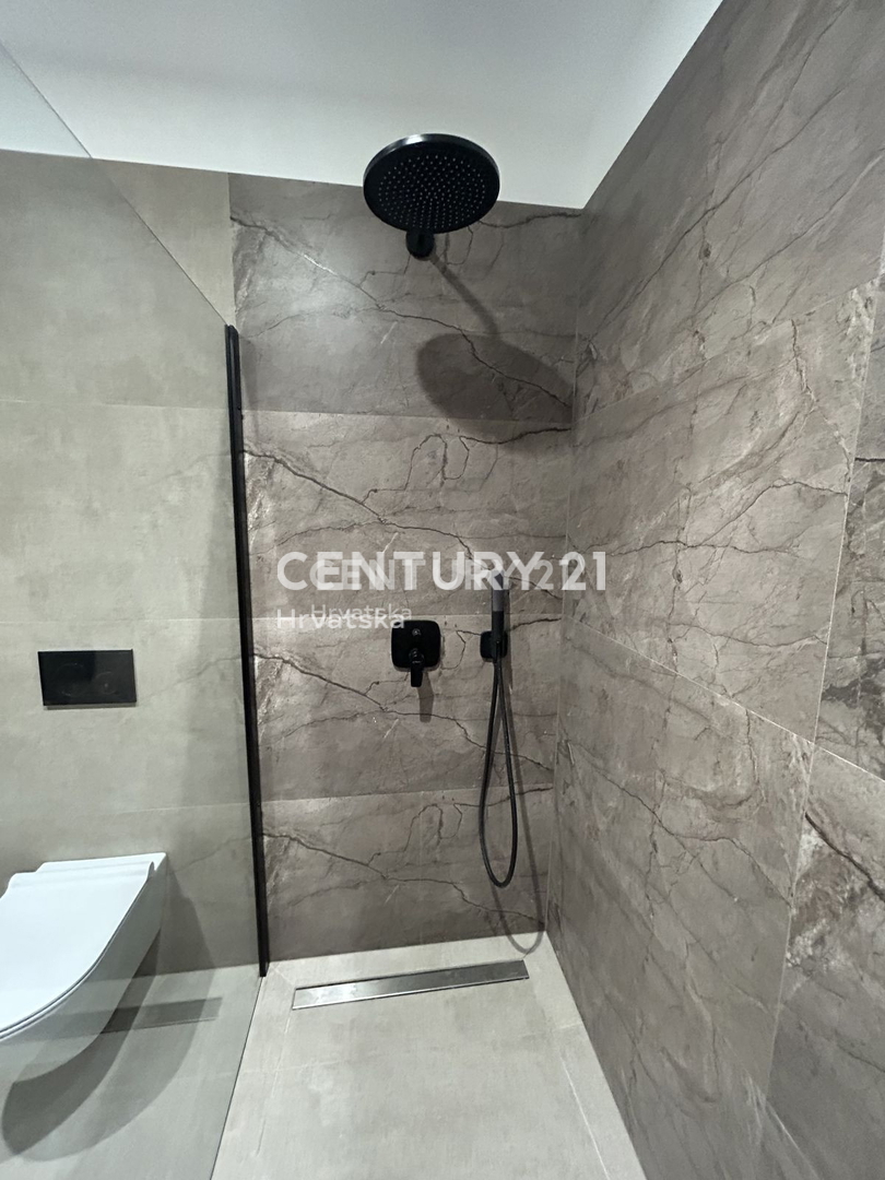 Prodaja, stanovanje, 3-prostorsko, Istarska županija, Rovinj