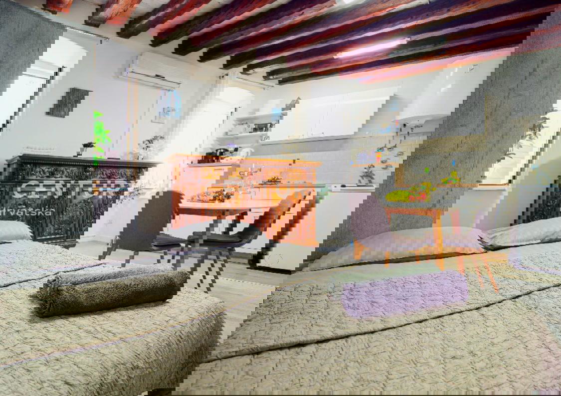 ROVINJ, CENTAR, STAN V CENTRU ROVINJA