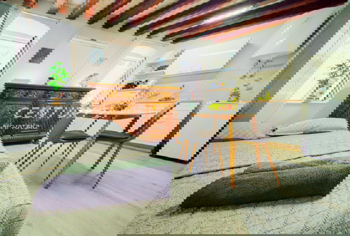 ROVINJ, CENTAR, STAN V CENTRU ROVINJA