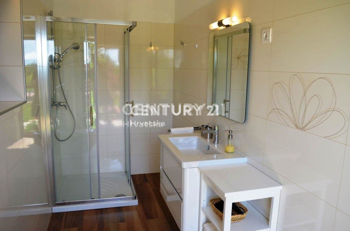 Prodaja, hiša, samostojna, Istarska županija, Sveti Lovreč