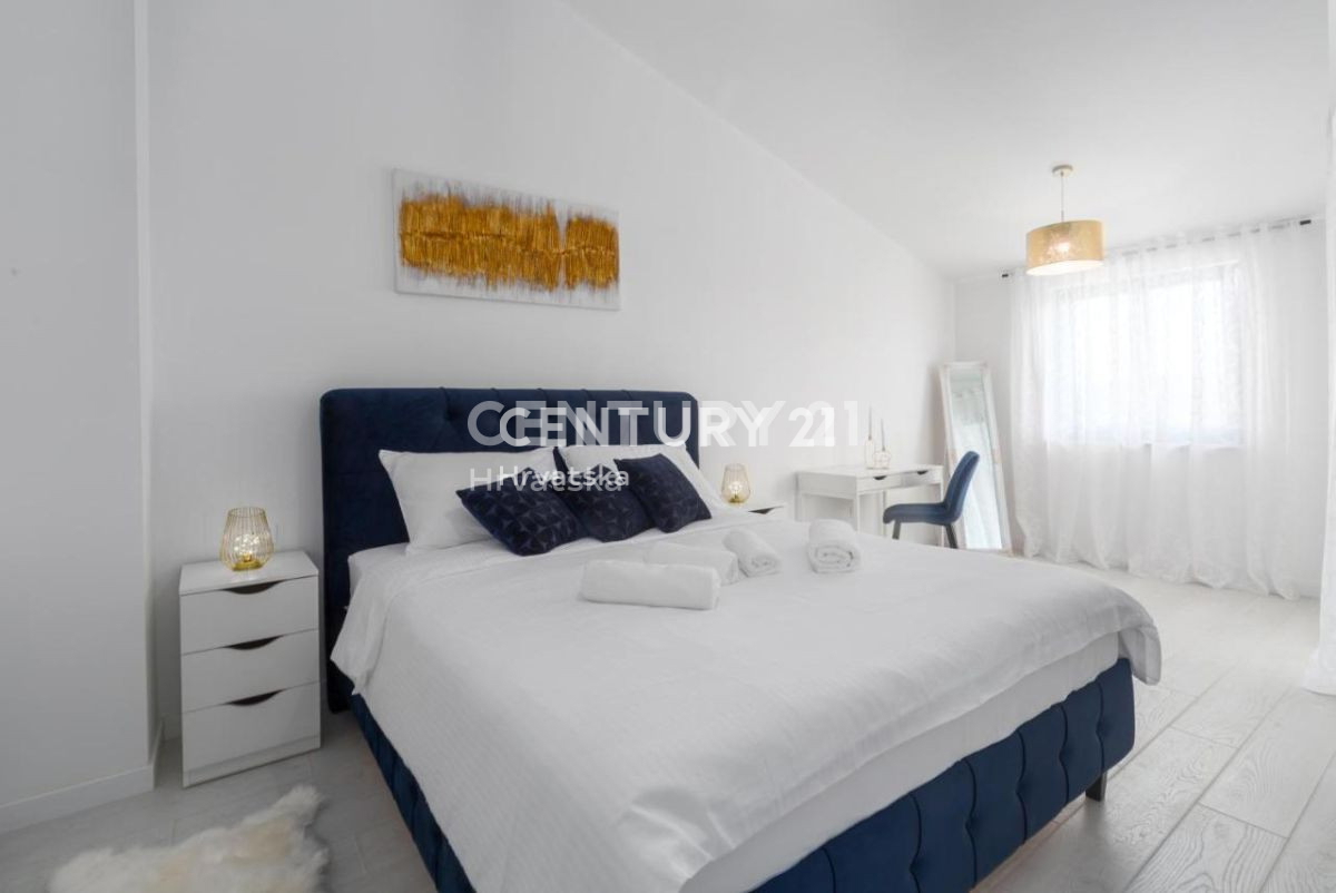 Prodaja, dvojna hiša, Istarska županija, Poreč