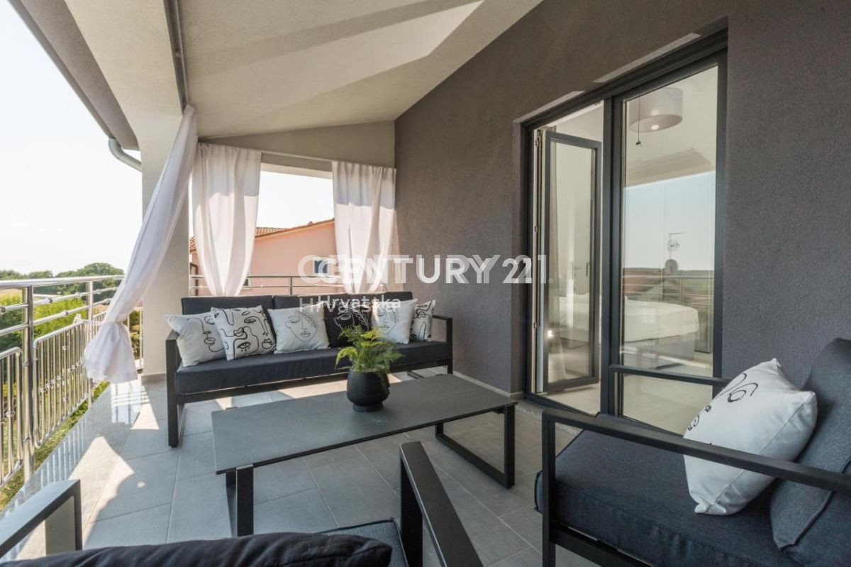 Prodaja, dvojna hiša, Istarska županija, Poreč