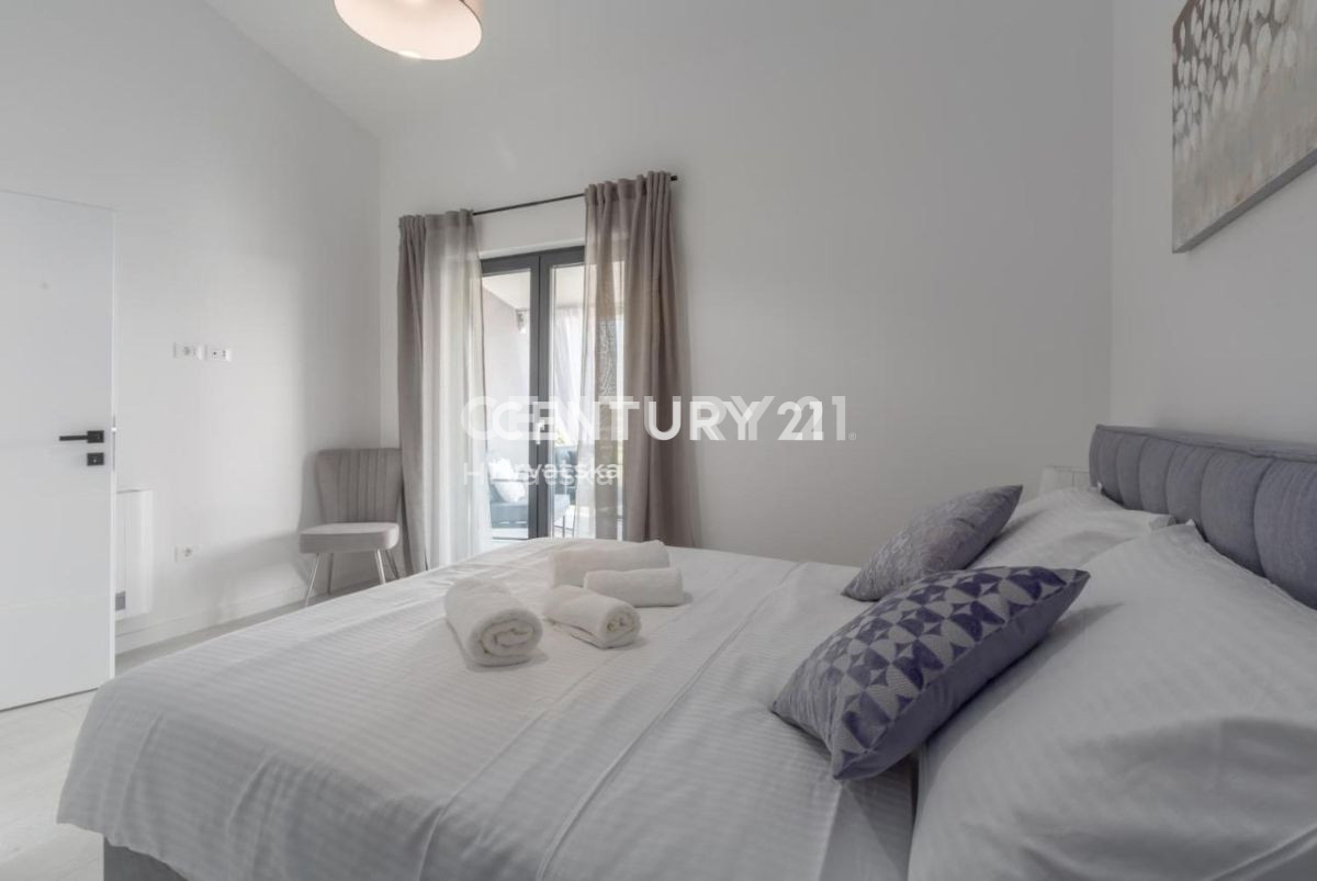 Prodaja, dvojna hiša, Istarska županija, Poreč