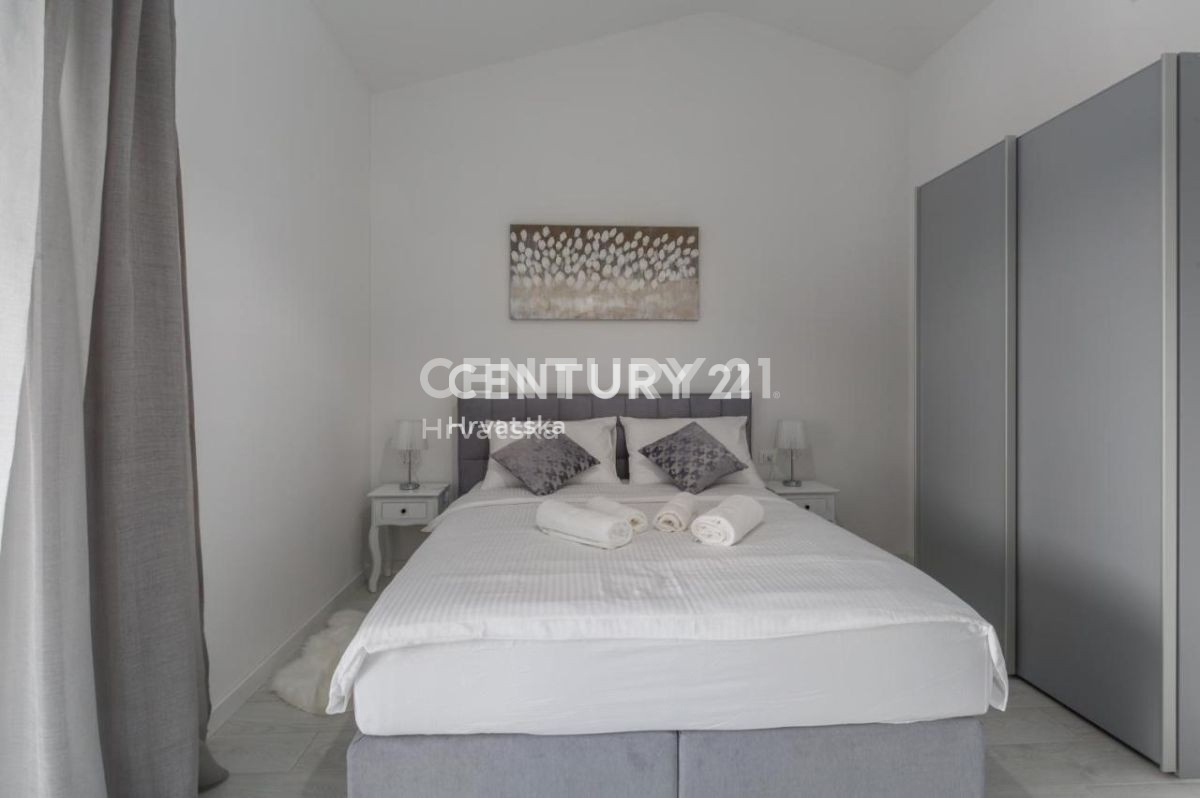 Prodaja, dvojna hiša, Istarska županija, Poreč