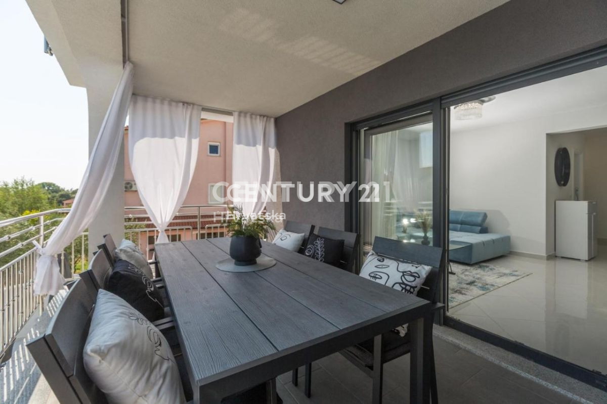 Prodaja, dvojna hiša, Istarska županija, Poreč