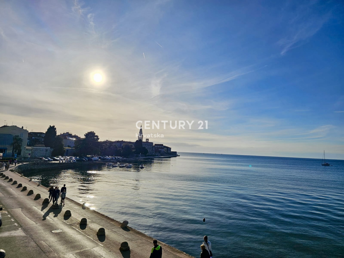 POREČ, CENTER, STAN NA TOP LOKACIJI