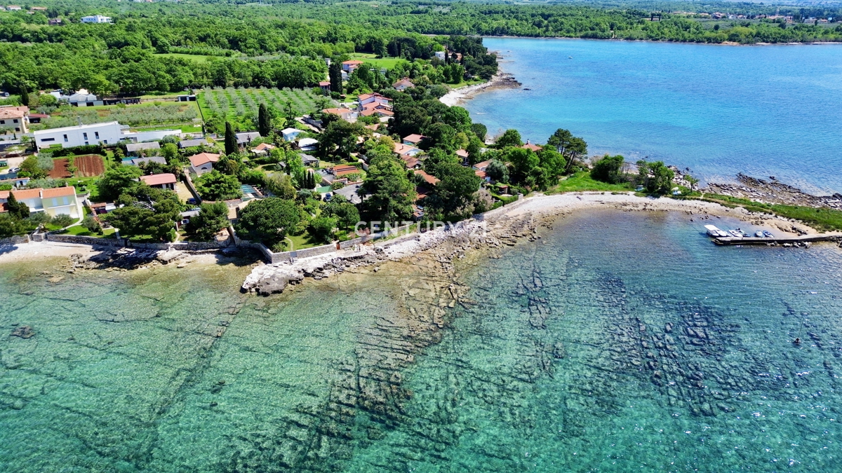 ISTRA, UMAG, EKSKLUZIVA AGENCIJE, EDINSTVENA LOKACIJA PRVI VRST DO MORJA IN PLAŽE
