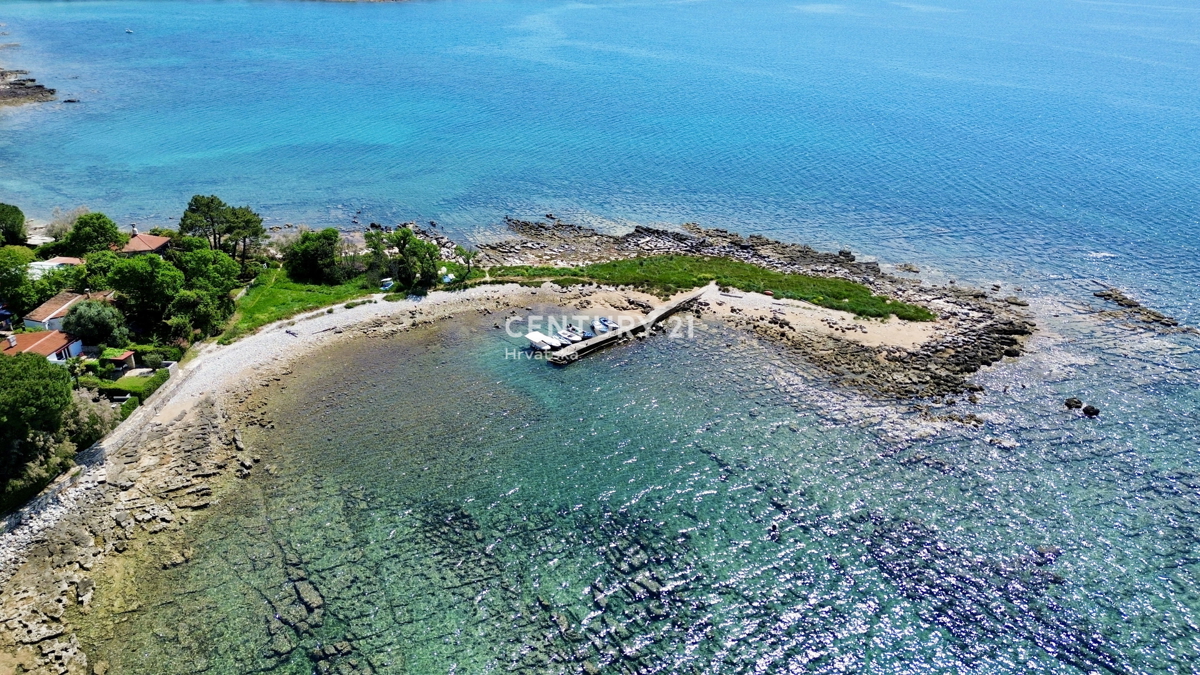 ISTRA, UMAG, EKSKLUZIVA AGENCIJE, EDINSTVENA LOKACIJA PRVI VRST DO MORJA IN PLAŽE