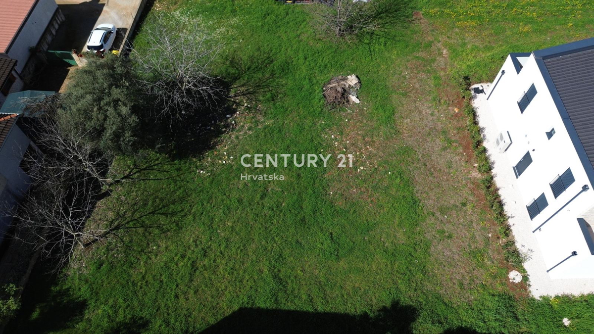 TAR VABRIGA, PRODAJA GRADBENEGA ZEMLJIŠČA