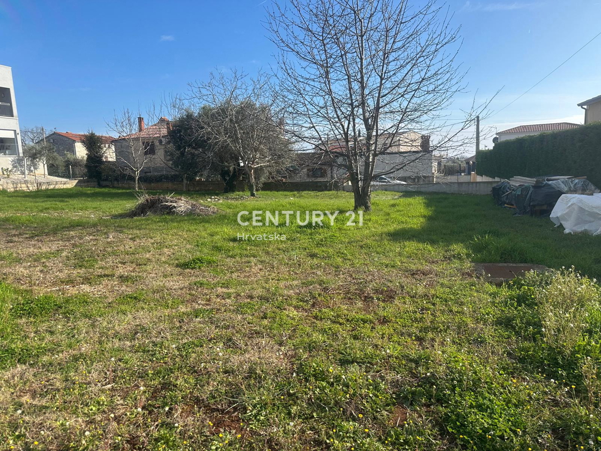 TAR VABRIGA, PRODAJA GRADBENEGA ZEMLJIŠČA