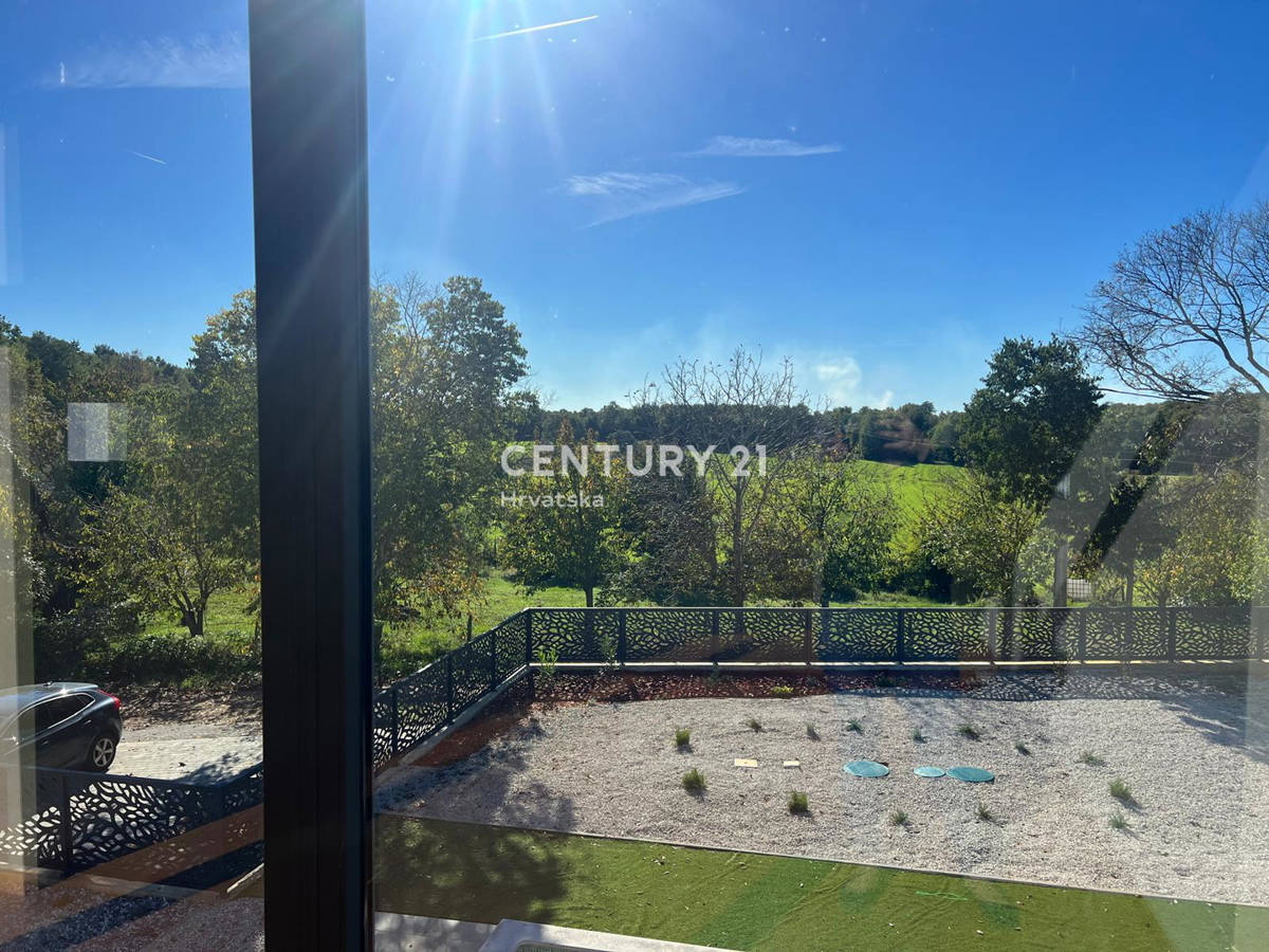 POREČ, MODERNA, NOVA VILA Z BAZENOM