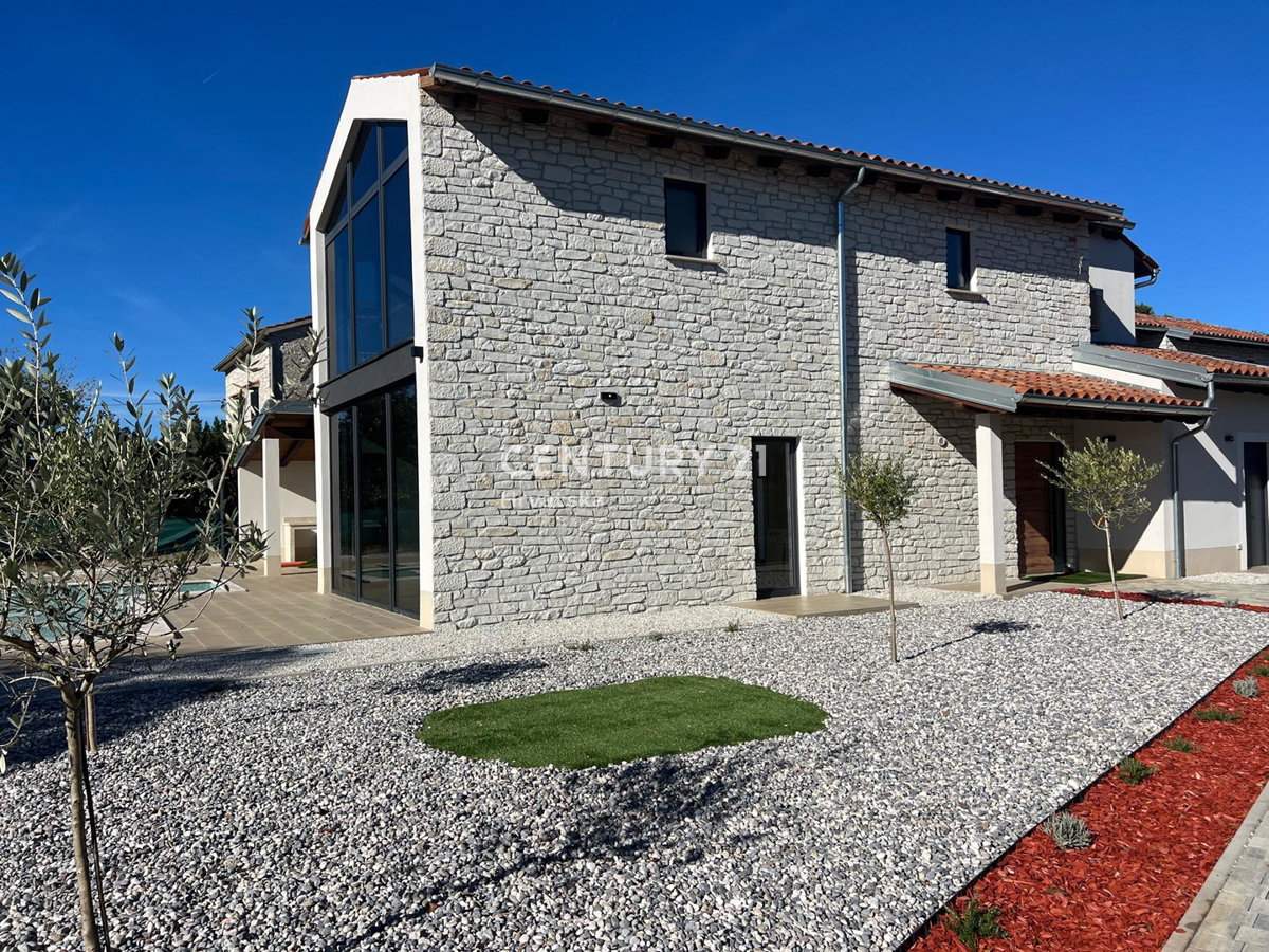 POREČ, MODERNA, NOVA VILA Z BAZENOM