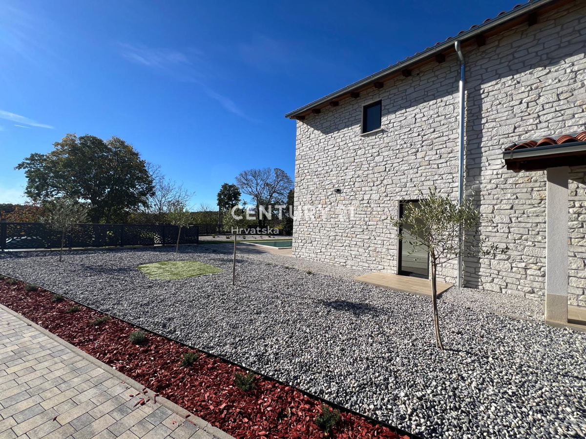 POREČ, MODERNA, NOVA VILA Z BAZENOM