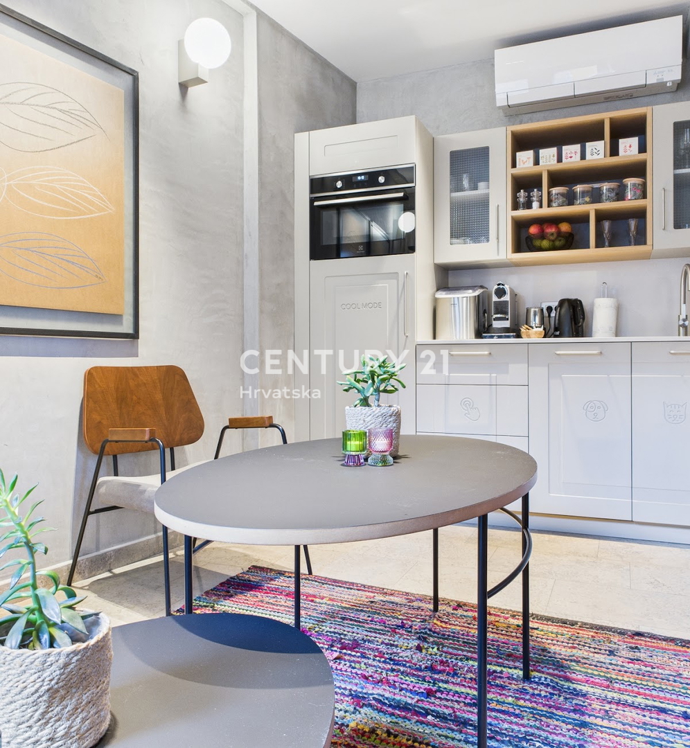 LABIN, STARI GRAD, BUTIČNA HOTEL S 5 PROSTORI NA ČUDOVITI LOKACIJI