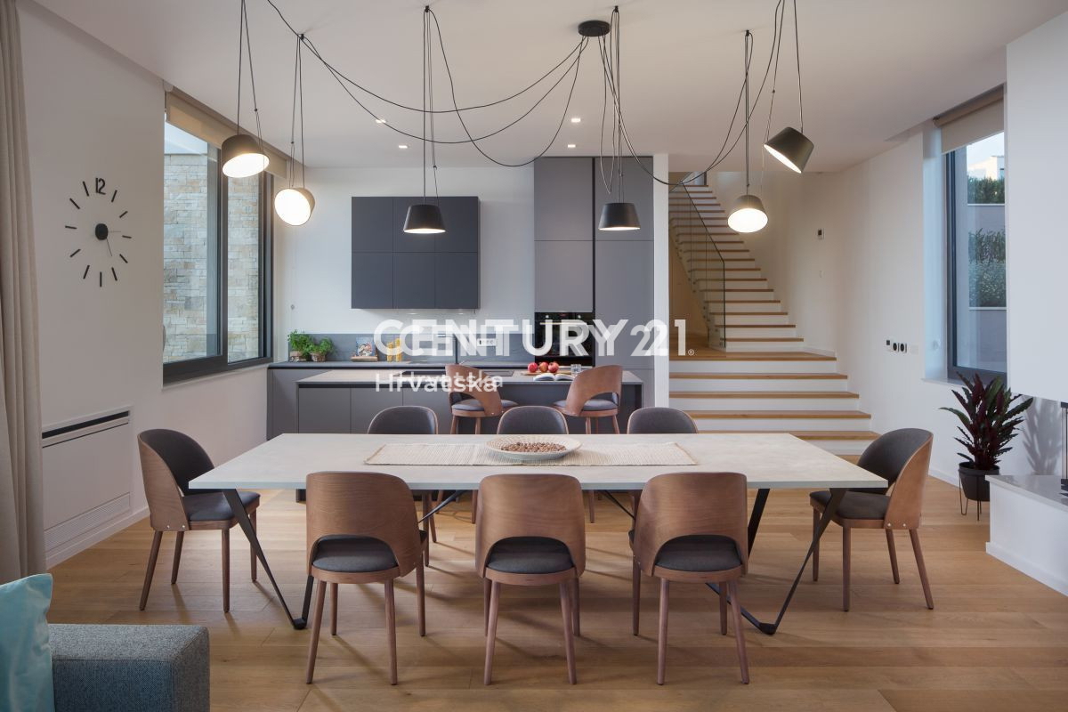 Prodaja, hiša, samostojna, Istarska županija, Brtonigla, Nova Vas